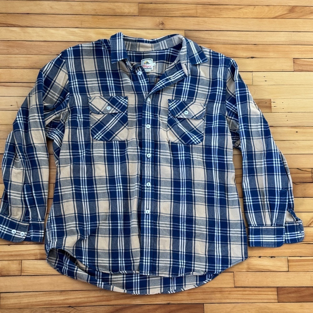 Pendleton Plaid button down long sleeved shirt